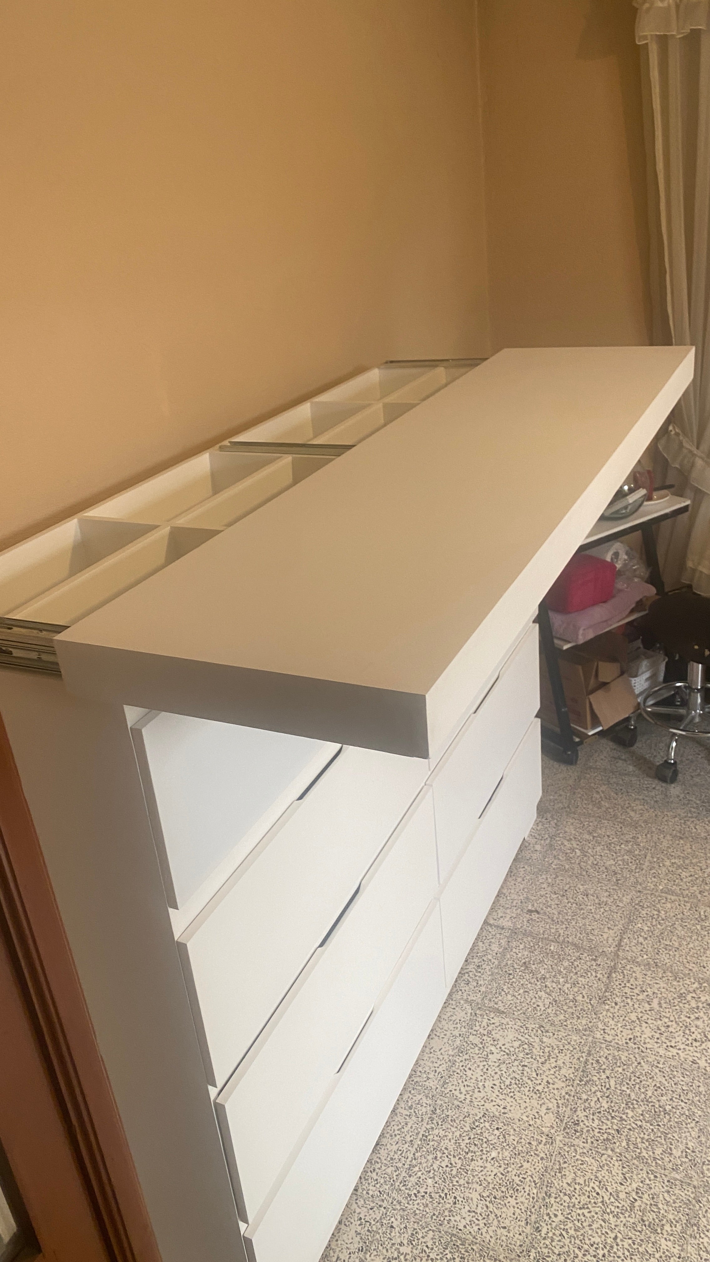 CREDENZA JEWELRY